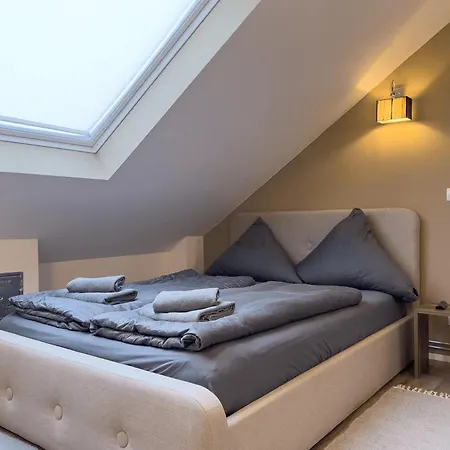 One Seven - Bright Collection *