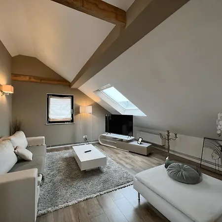 One Seven - Bright Collection Koblenc