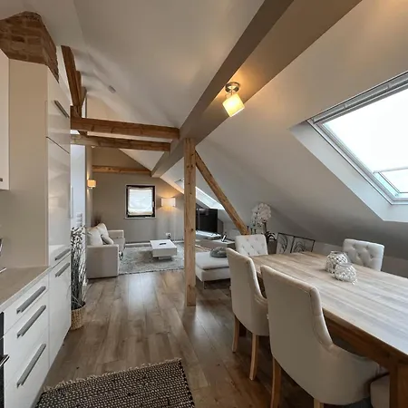 One Seven - Bright Collection * Koblenc