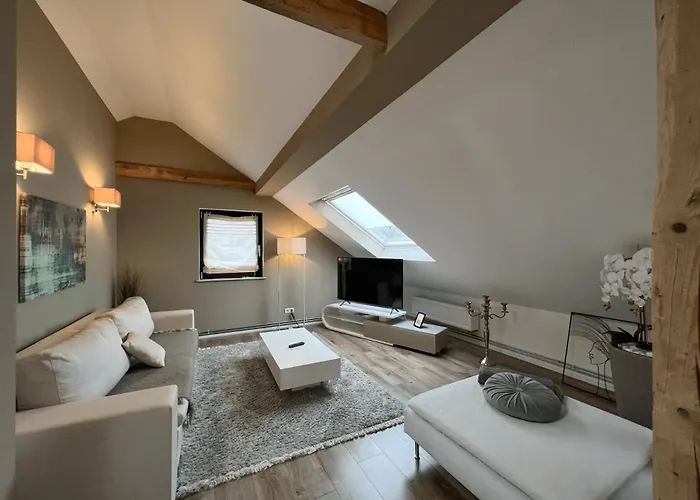 One Seven - Bright Collection Koblenc