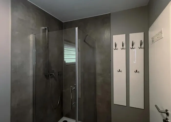 One Seven - Bright Collection Koblenc